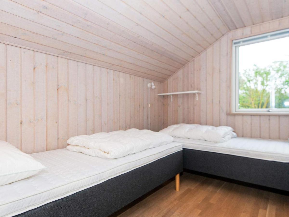 Three-Bedroom Holiday Home In Ebeltoft 14 מראה חיצוני תמונה
